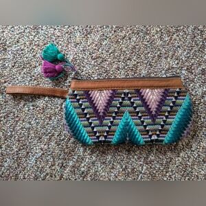 Huipil swap clutch Nena & Co.